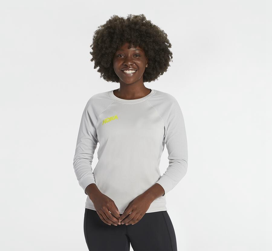 Tops Womens - Hoka One One Performance 3/4 Sleeve - White - WQEGKVT-48